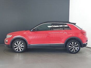 Used Volkswagen T-Roc 2020 for sale - 75569378: Photo