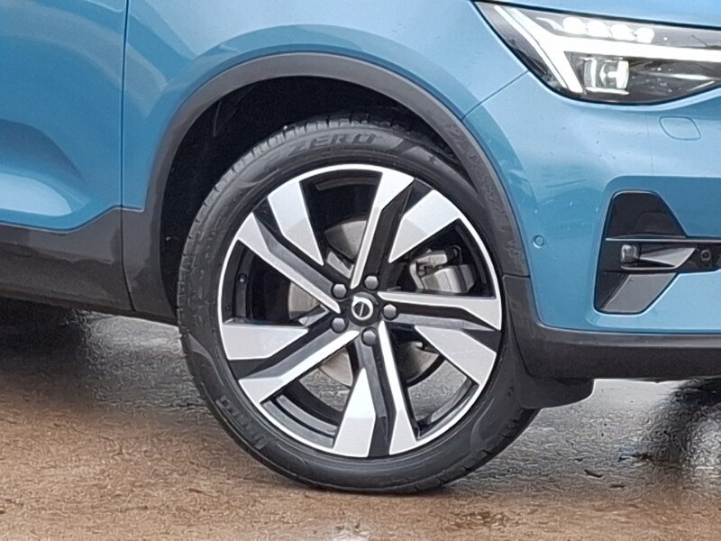 Used Volvo XC40 2024 for sale - 77924200: Photo 9