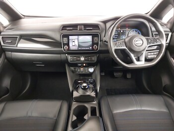 Used Nissan Leaf 2022 for sale - 78216171: Photo