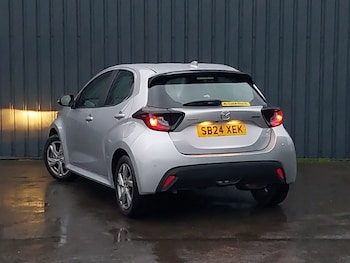 Used Mazda Mazda2 HYBRID 2024 for sale - 77304702: Photo