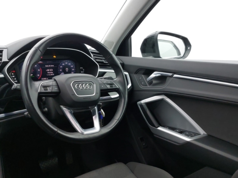 Used Audi Q3 2021 for sale - 77630621: Photo 10
