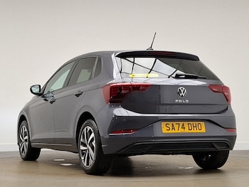 Used Volkswagen Polo 2024 for sale - 76375123: Photo