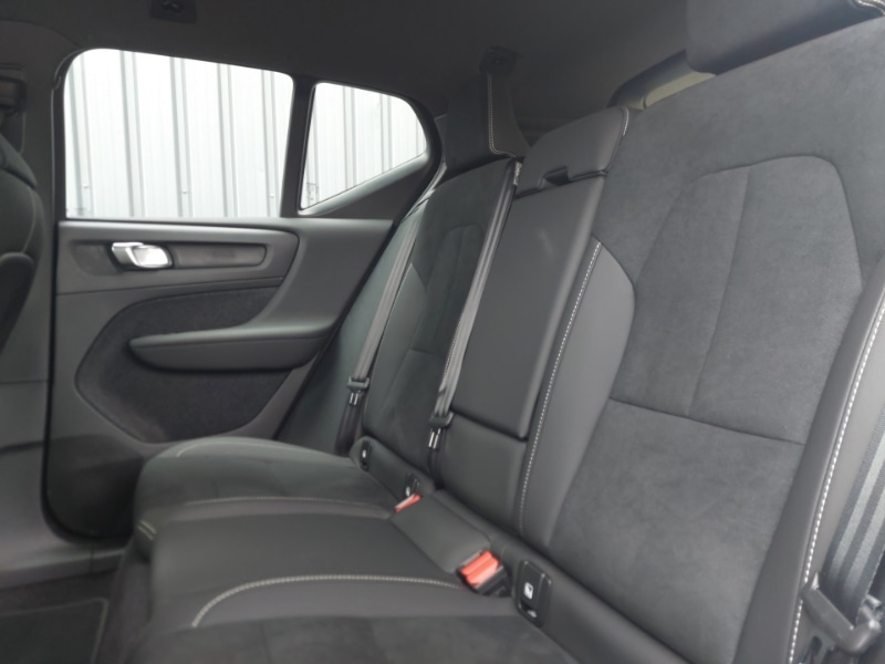 Used Volvo XC40 2024 for sale - 77253446: Photo 6