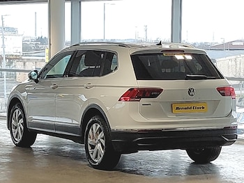Used Volkswagen Tiguan Allspace 2022 for sale - 77876024: Photo