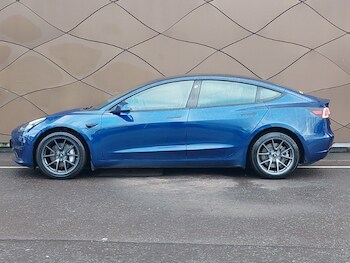 Used Tesla Model 3 2021 for sale - 77338908: Photo