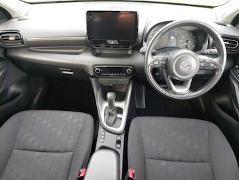 Used Mazda Mazda2 HYBRID 2024 for sale - 76492560: Photo