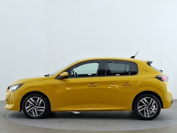 Used Peugeot 208 2020 for sale - 77960593: Photo