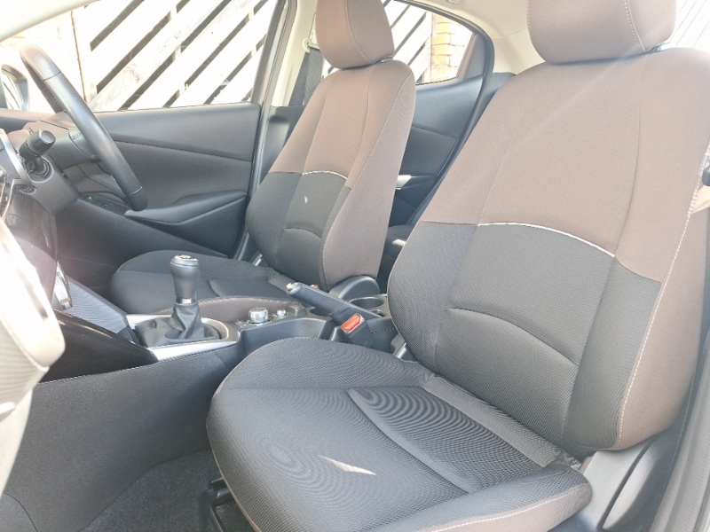 Used Mazda Mazda2 2022 for sale - 76103125: Photo 5