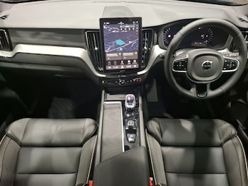Used Volvo XC60 2025 for sale - 78983239: Photo