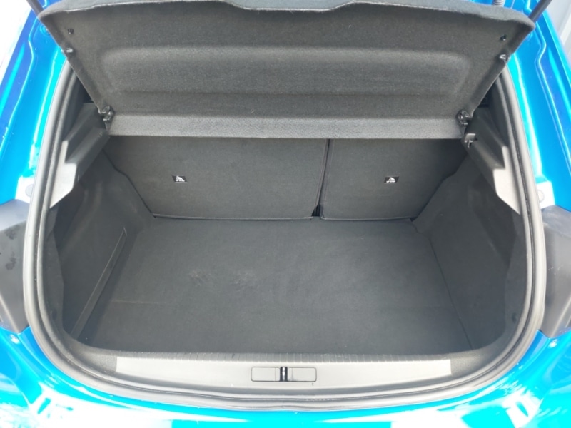 Used Peugeot 208 2022 for sale - 77256975: Photo 8