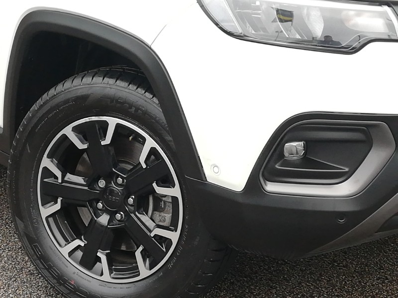 Used Jeep Compass 2023 for sale - 76737863: Photo 9