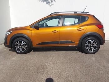 Used Dacia Sandero Stepway 2023 for sale - 76083087: Photo 4