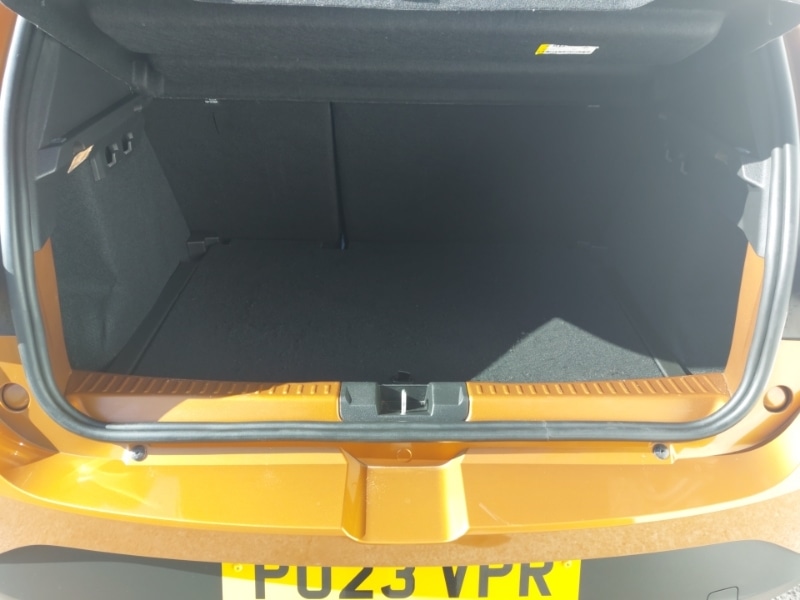Used Dacia Sandero Stepway 2023 for sale - 76083087: Photo 8