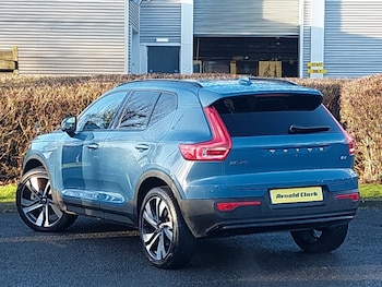 Used Volvo XC40 2024 for sale - 78472844: Photo