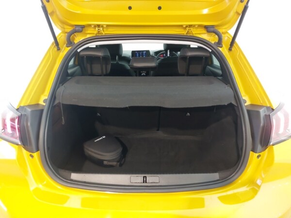 Used Peugeot 208 2022 for sale - 76293875: Photo 8