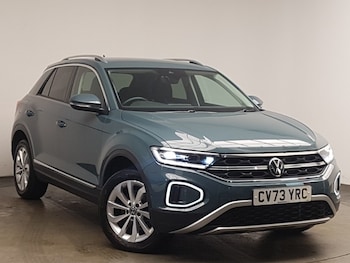 Used Volkswagen T-Roc 2023 for sale - 77325908: Photo