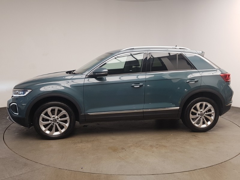 Used Volkswagen T-Roc 2023 for sale - 77325908: Photo 4