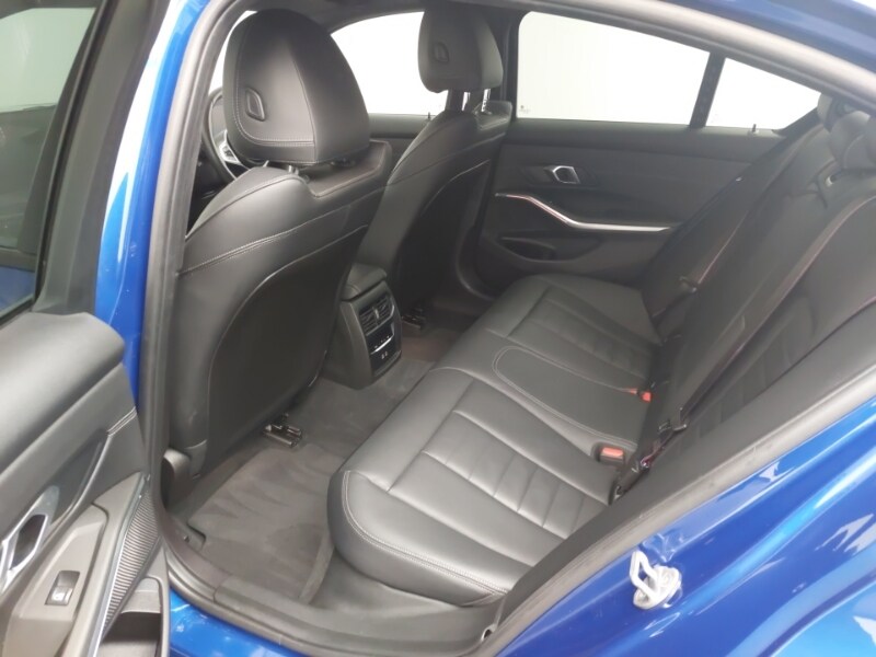 Used BMW 3 Series 2024 for sale - 77924438: Photo 12