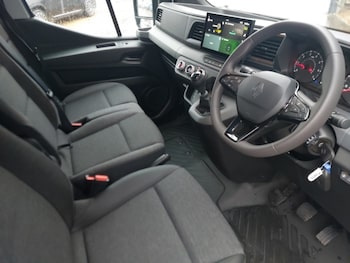 Used Renault Master 2025 for sale - 76511434: Photo