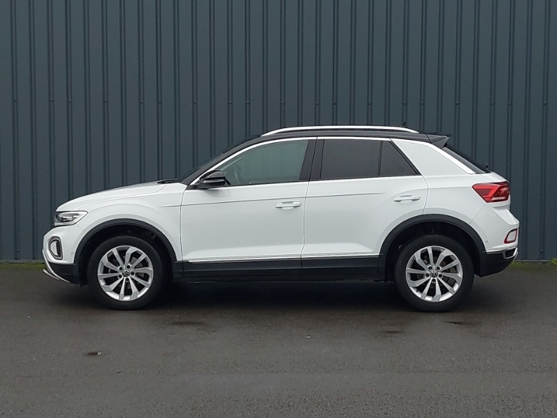 Used Volkswagen T-Roc 2023 for sale - 77214511: Photo 4