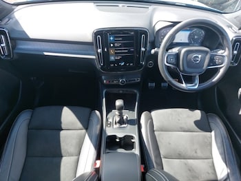 Used Volvo XC40 2021 for sale - 77686381: Photo