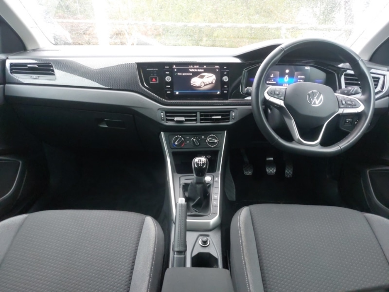 Used Volkswagen Taigo 2024 for sale - 76688195: Photo 2