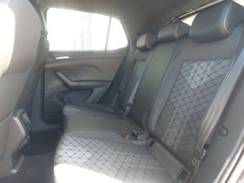 Used Volkswagen T-Cross 2024 for sale - 76306039: Photo 6