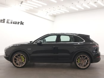 Used Porsche Cayenne 2022 for sale - 78647735: Photo