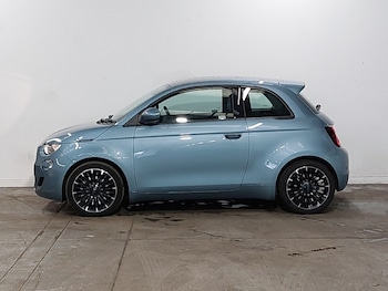 Used Fiat 500 2022 for sale - 79278339: Photo