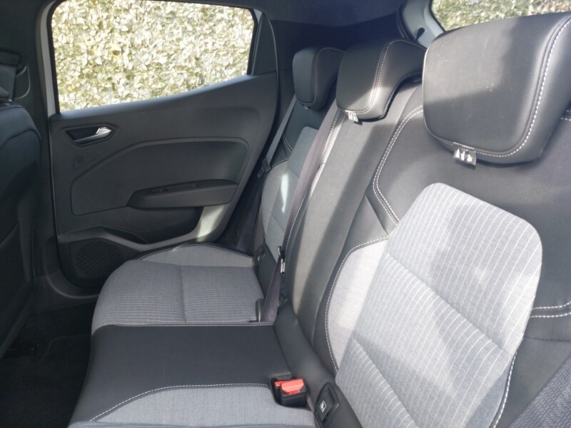 Used Renault Clio 2025 for sale - 77907084: Photo 6