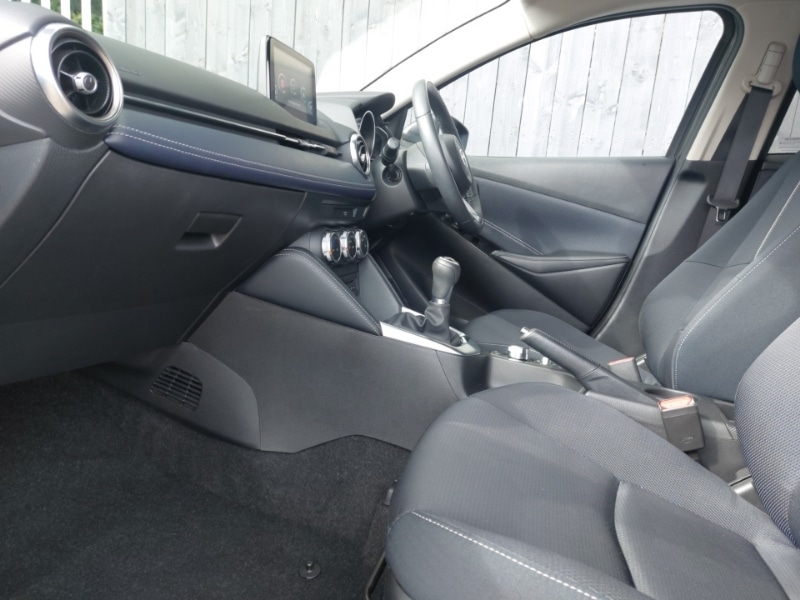 Used Mazda Mazda2 2021 for sale - 77209807: Photo 5