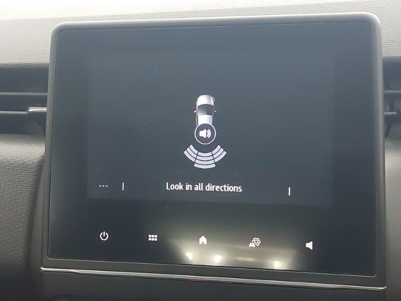 Used Renault Clio 2022 for sale - 78093411: Photo 11