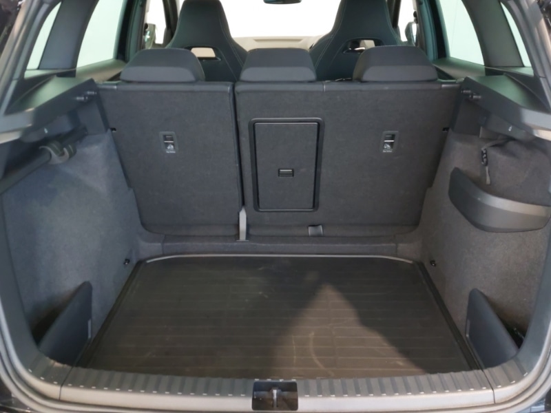Used Skoda Karoq 2024 for sale - 76383688: Photo 8