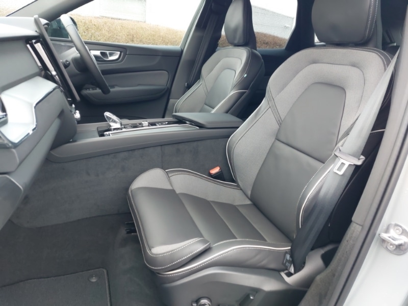 Used Volvo XC60 2025 for sale - 77196977: Photo 5