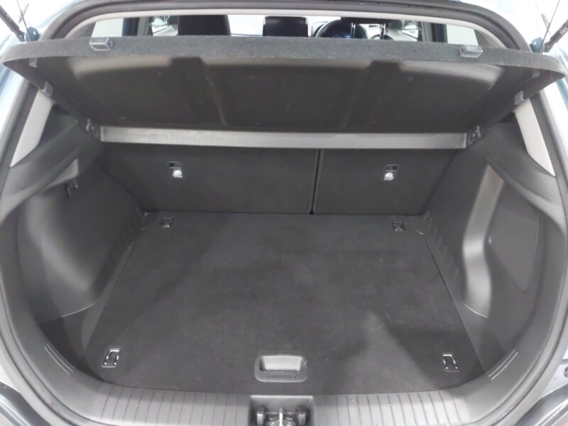 Used Hyundai KONA 2020 for sale - 77240794: Photo 8