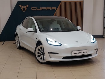 2021 - Long Range AWD 4dr Auto