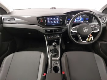 Used Volkswagen Polo 2024 for sale - 78928006: Photo