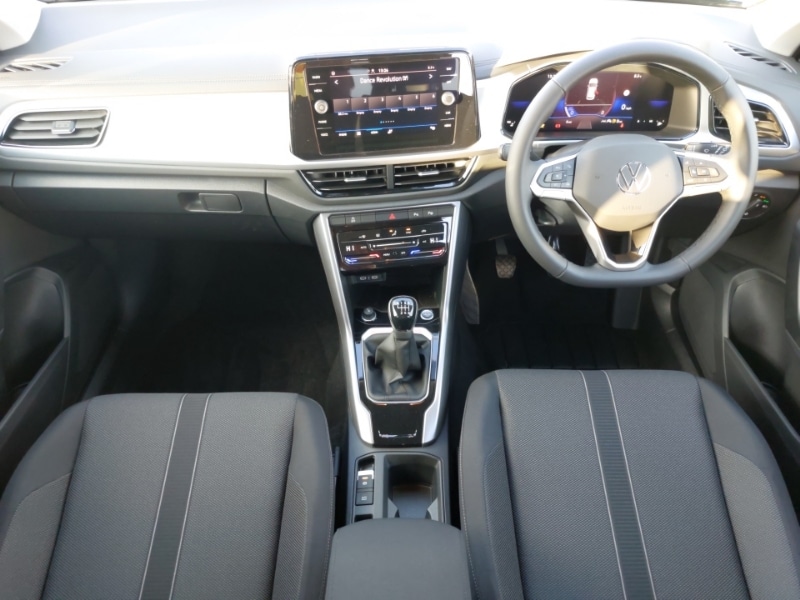 Used Volkswagen T-Roc 2025 for sale - 76849260: Photo 2