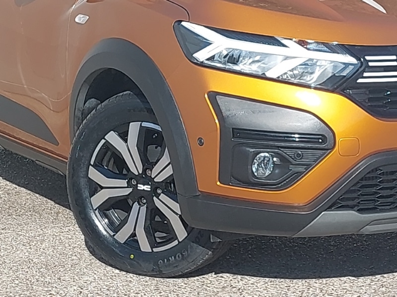 Used Dacia Sandero Stepway 2023 for sale - 76708491: Photo 9