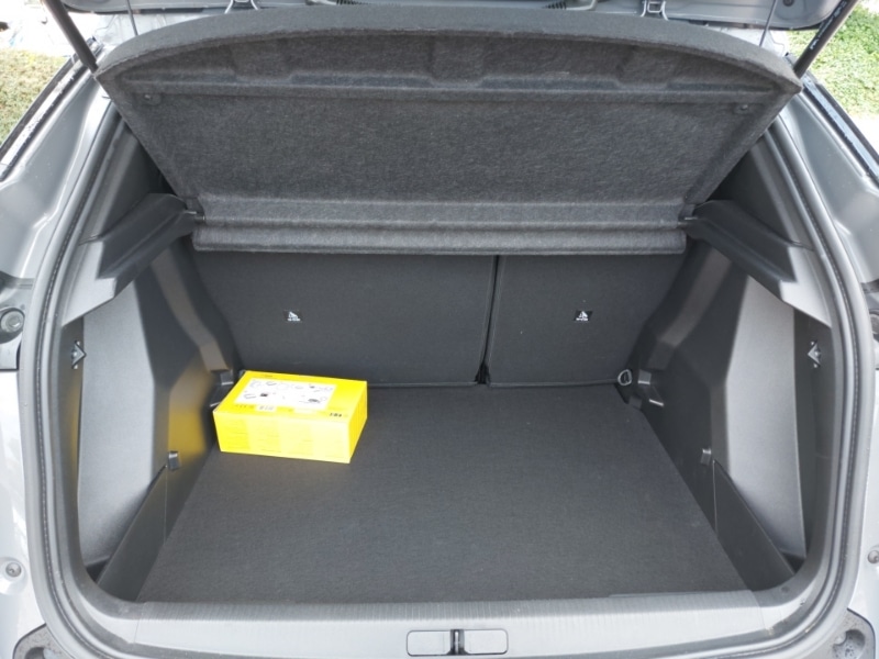 Used Peugeot 2008 2024 for sale - 76397630: Photo 8