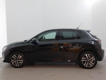 Used Peugeot 208 2023 for sale - 77062891: Photo