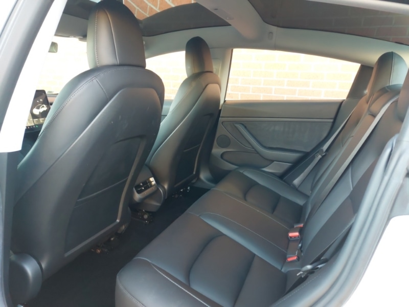 Used Tesla Model 3 2021 for sale - 76700342: Photo 6