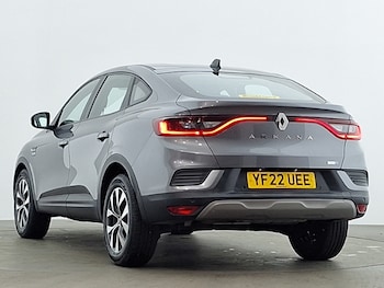 Used Renault Arkana 2022 for sale - 76704953: Photo