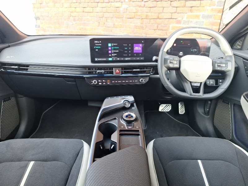 Used Kia EV6 2025 for sale - 76465535: Photo 2