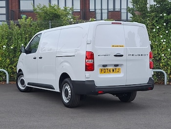 Used Peugeot Expert 2024 for sale - 76195103: Photo