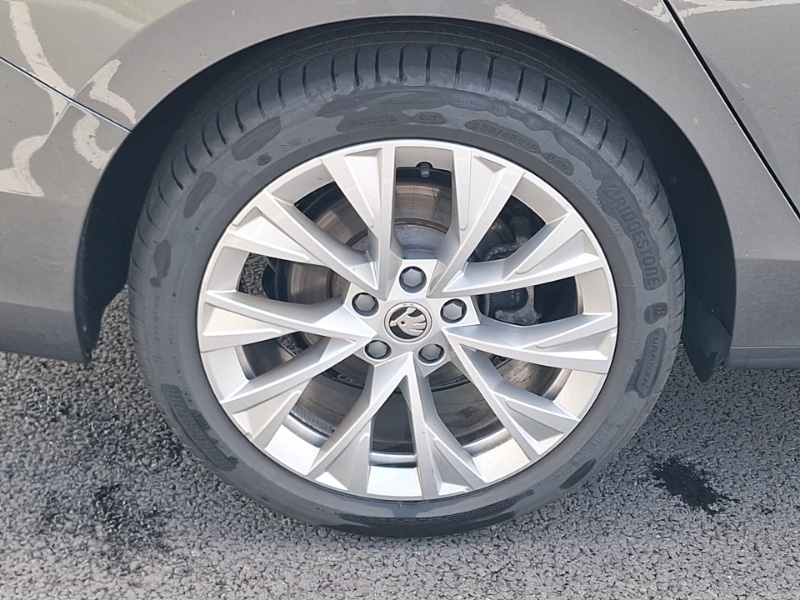 Used Skoda Superb 2024 for sale - 76796116: Photo 9