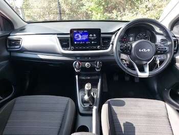 Used Kia Stonic 2022 for sale - 78428808: Photo