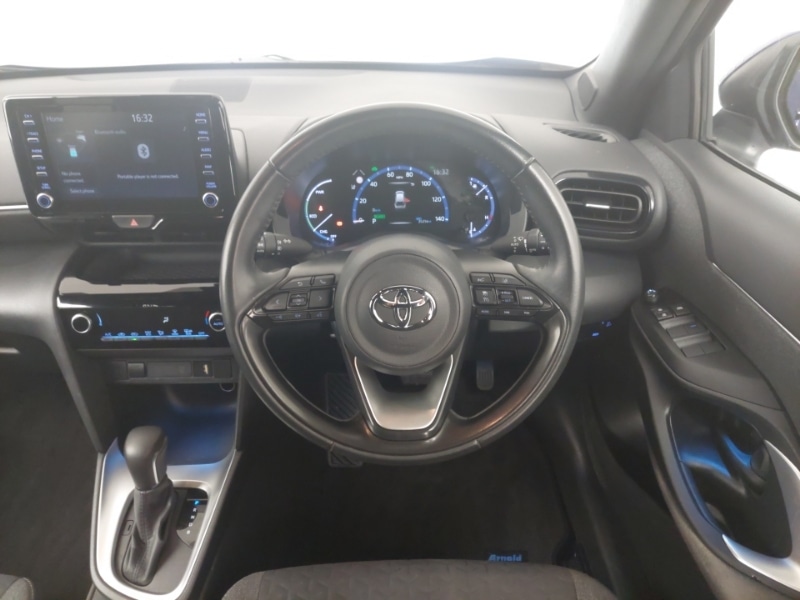 Used Toyota Yaris Cross 2022 for sale - 77290271: Photo 11
