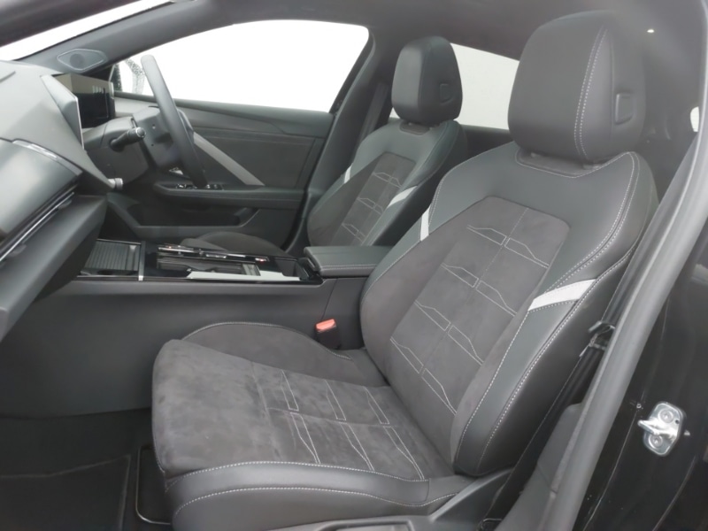 Used Vauxhall Astra 2024 for sale - 77624712: Photo 5