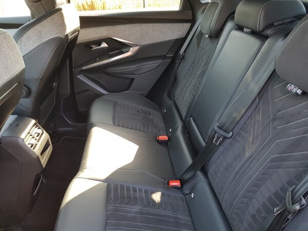 Used Peugeot 3008 2024 for sale - 76145185: Photo 6